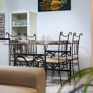 https://apartamento-pena-5.1costadelsol.com